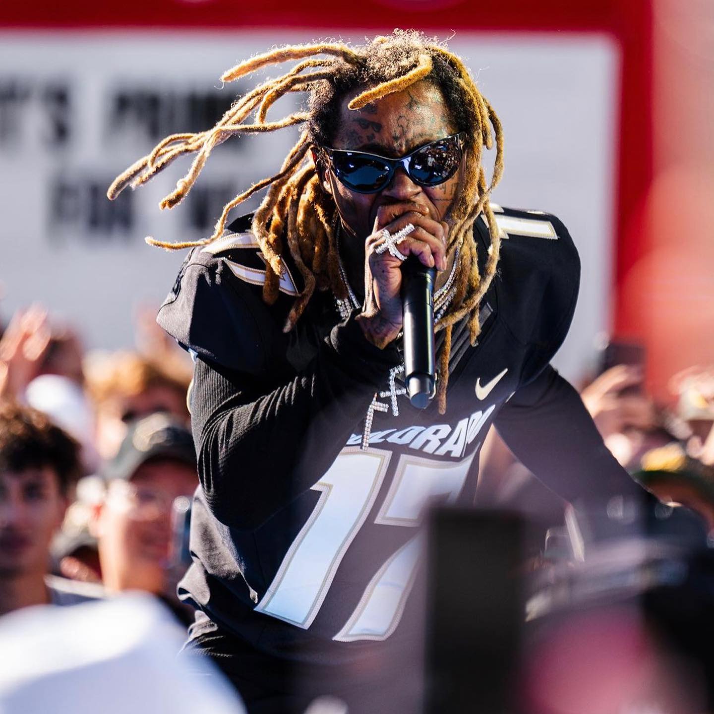 Lil Wayne Drops Surprise Mixtape ‘Tha Fix Before Tha VI’ to Satisfy Fans’ Anticipation