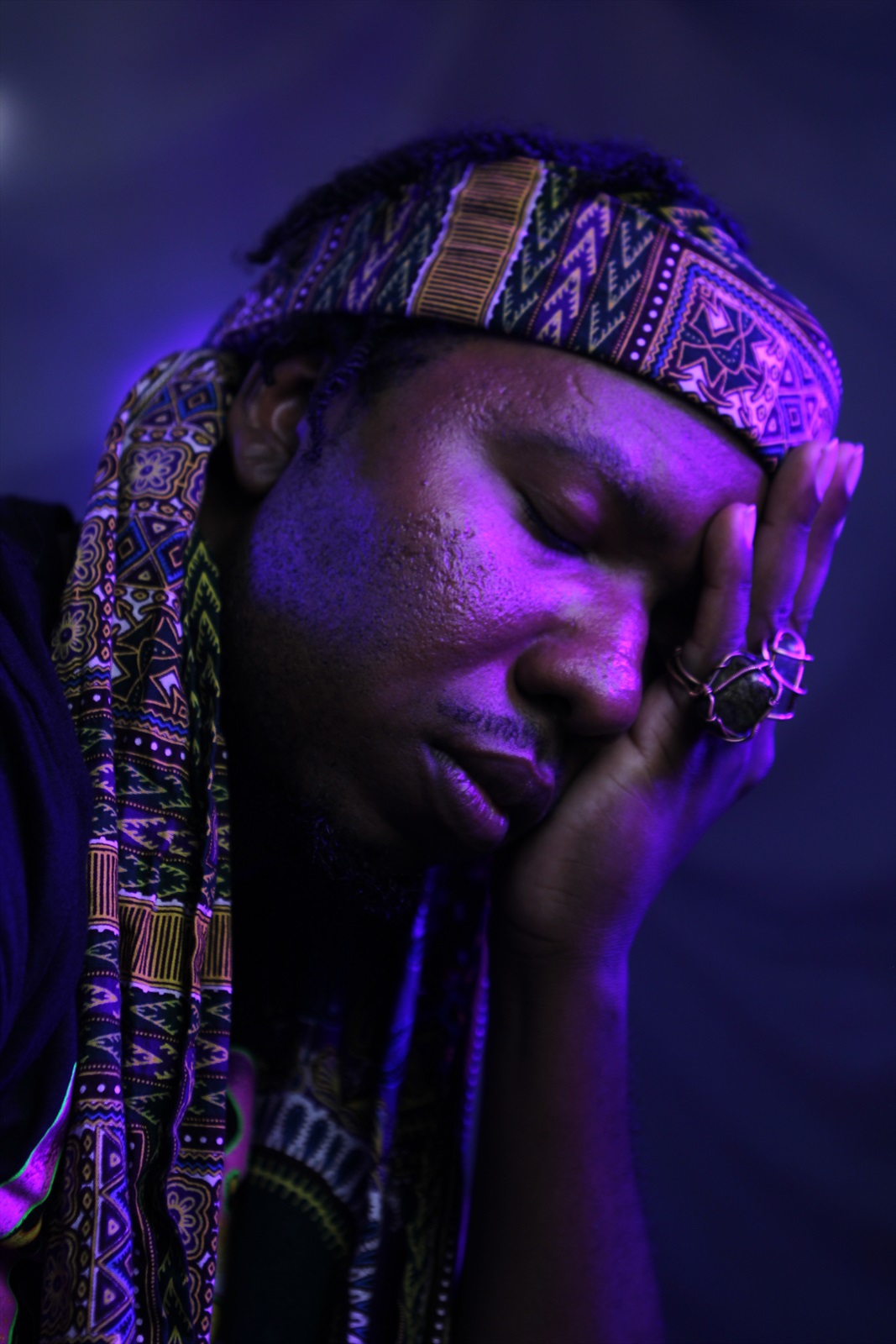 Koe Peshi Drops Dynamic New Single, “High Heels”