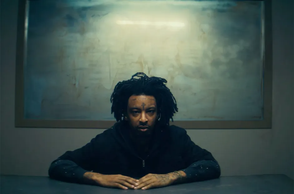 21 Savage Delivers a Stunning Performances of “Redrum,” “Should’ve Wore a Bonnet,” and “Prove It” on SNL