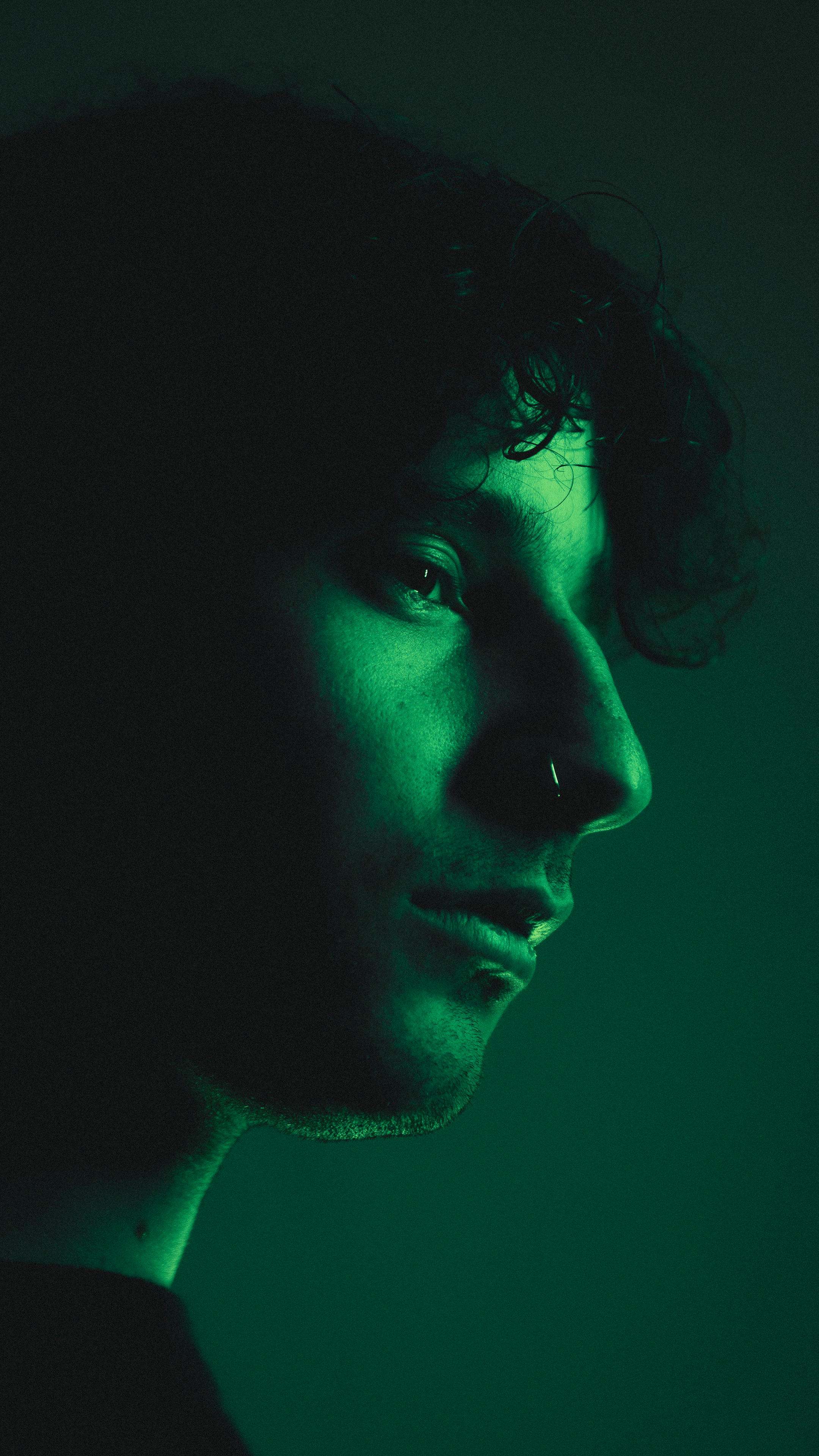 ICARO Unveils New Single “Parlami” 