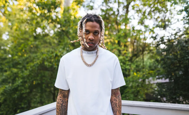Lil Durk Sparks Controversy with New Star and Crescent Chain