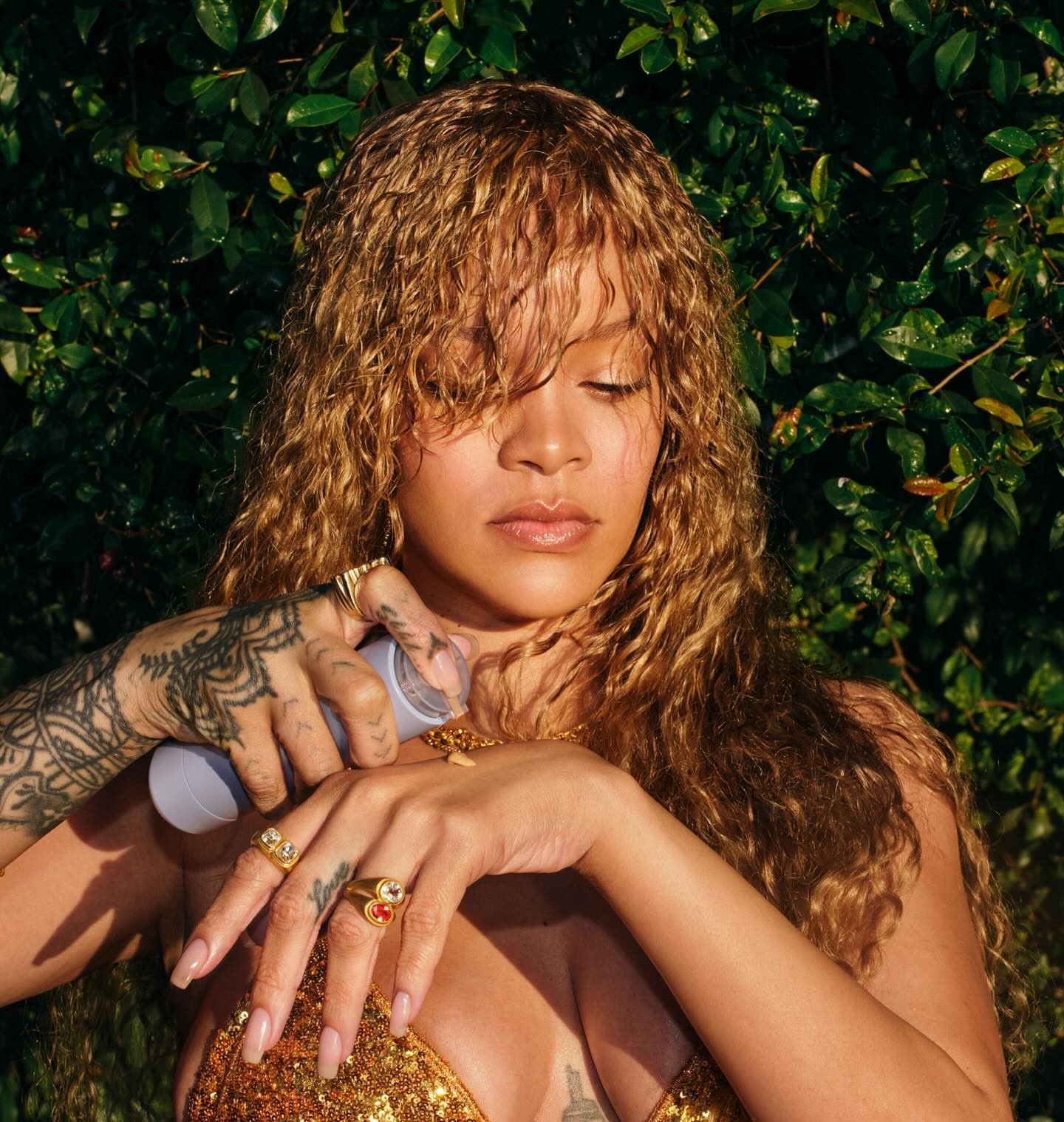 Rihanna Celebrates Two RIAA Recognitions