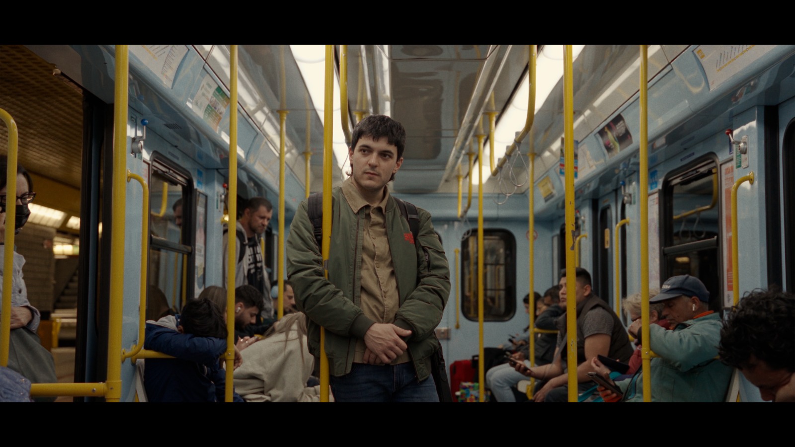 Alex The Bug Unveils New Single “Manichino”