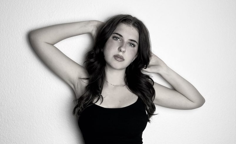 Rising German Star Kathrin Releases New Single “Red Butterflies”