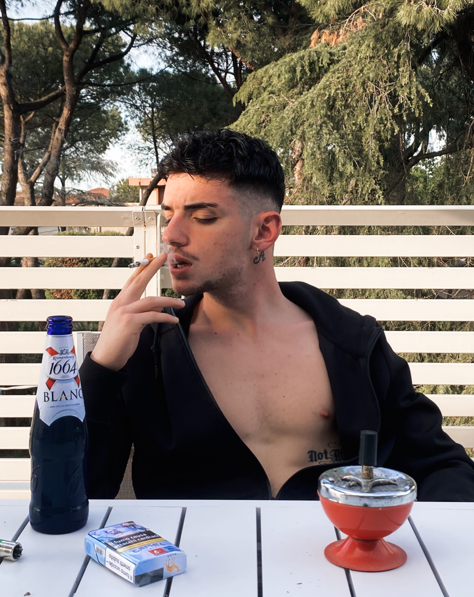 Andre S. Releases Soulful New Single “Spogliamoci”