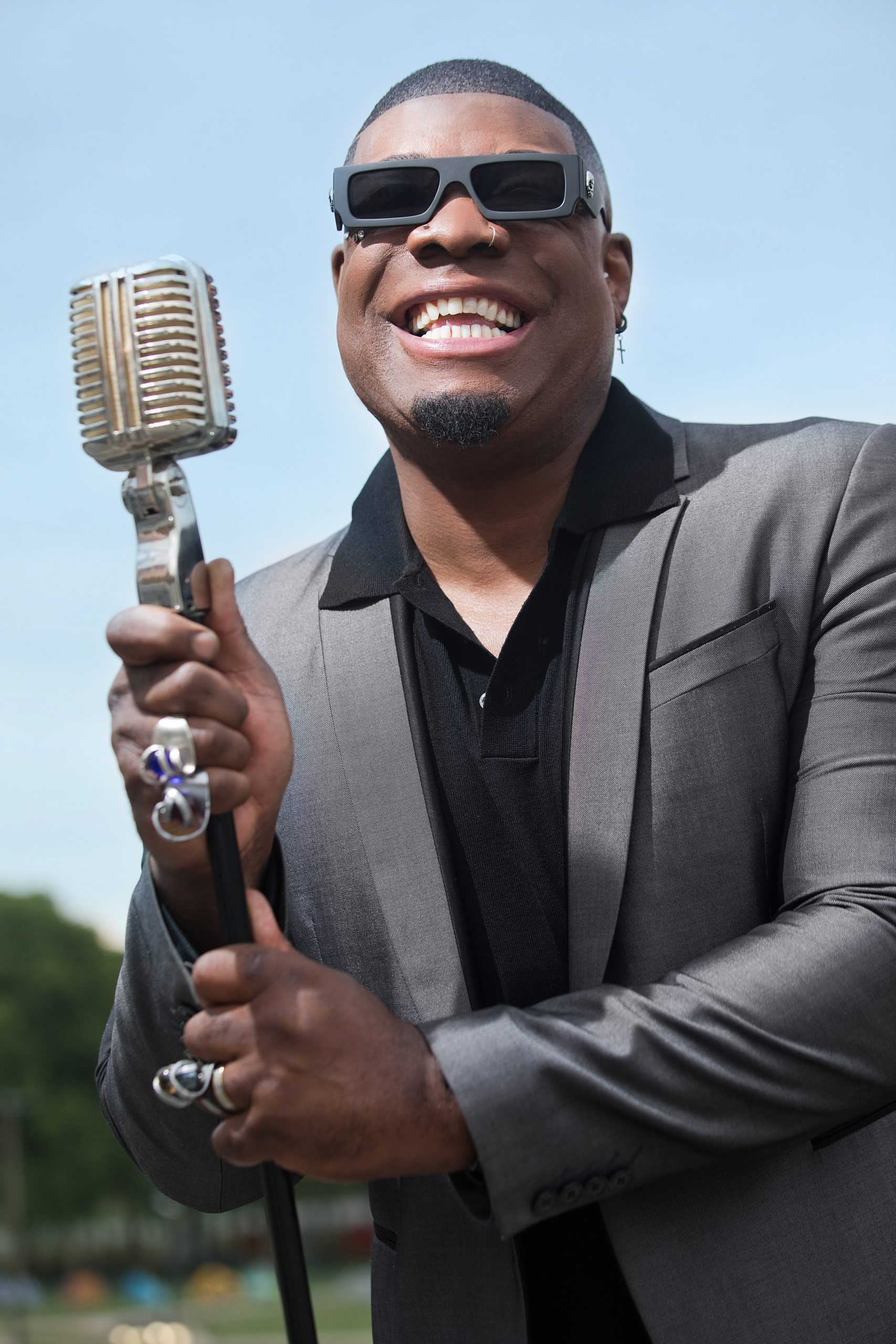 Christopher Murray Announces Debut Single “I Just Dropped By To Say Hello”