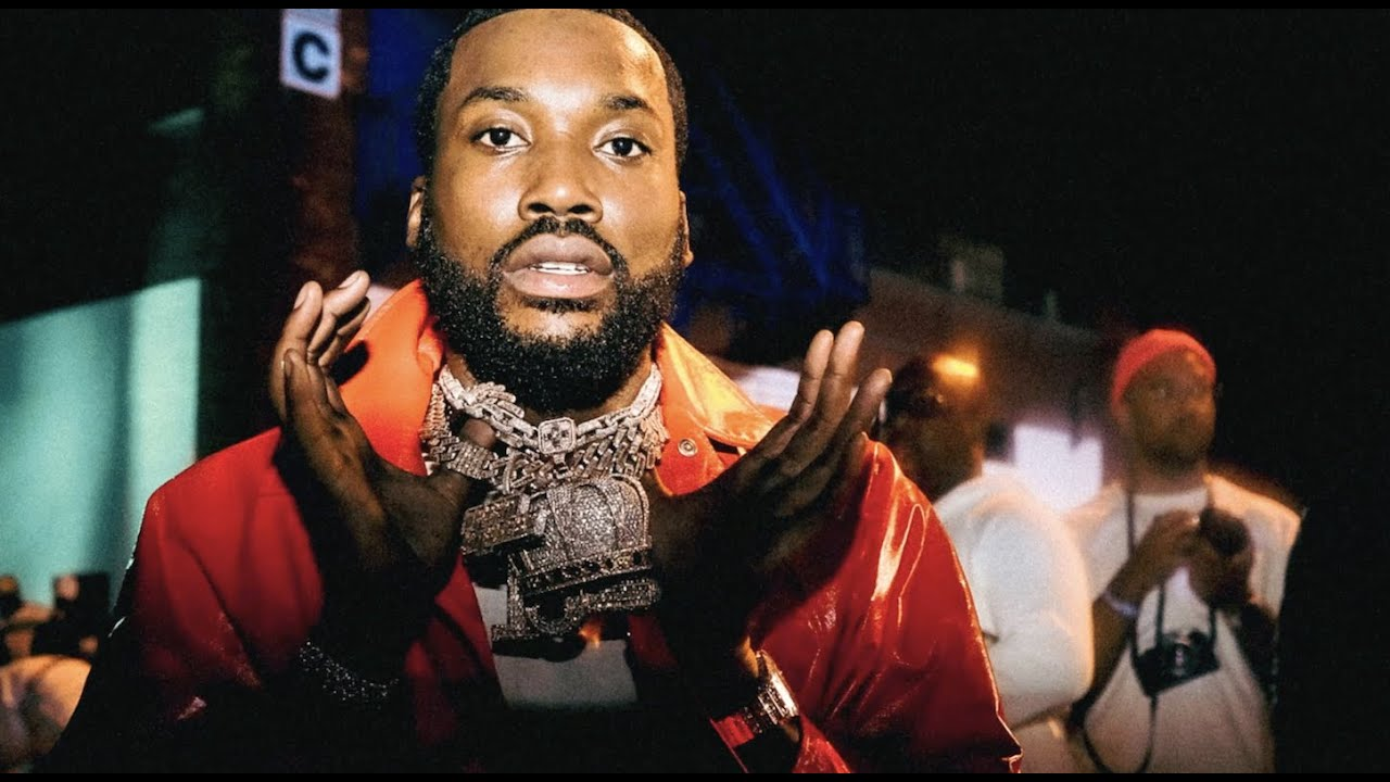 Meek Mill Refutes Claims of Diddy Hosting His 27th Birthday Party, Calls It a ‘Mockery’