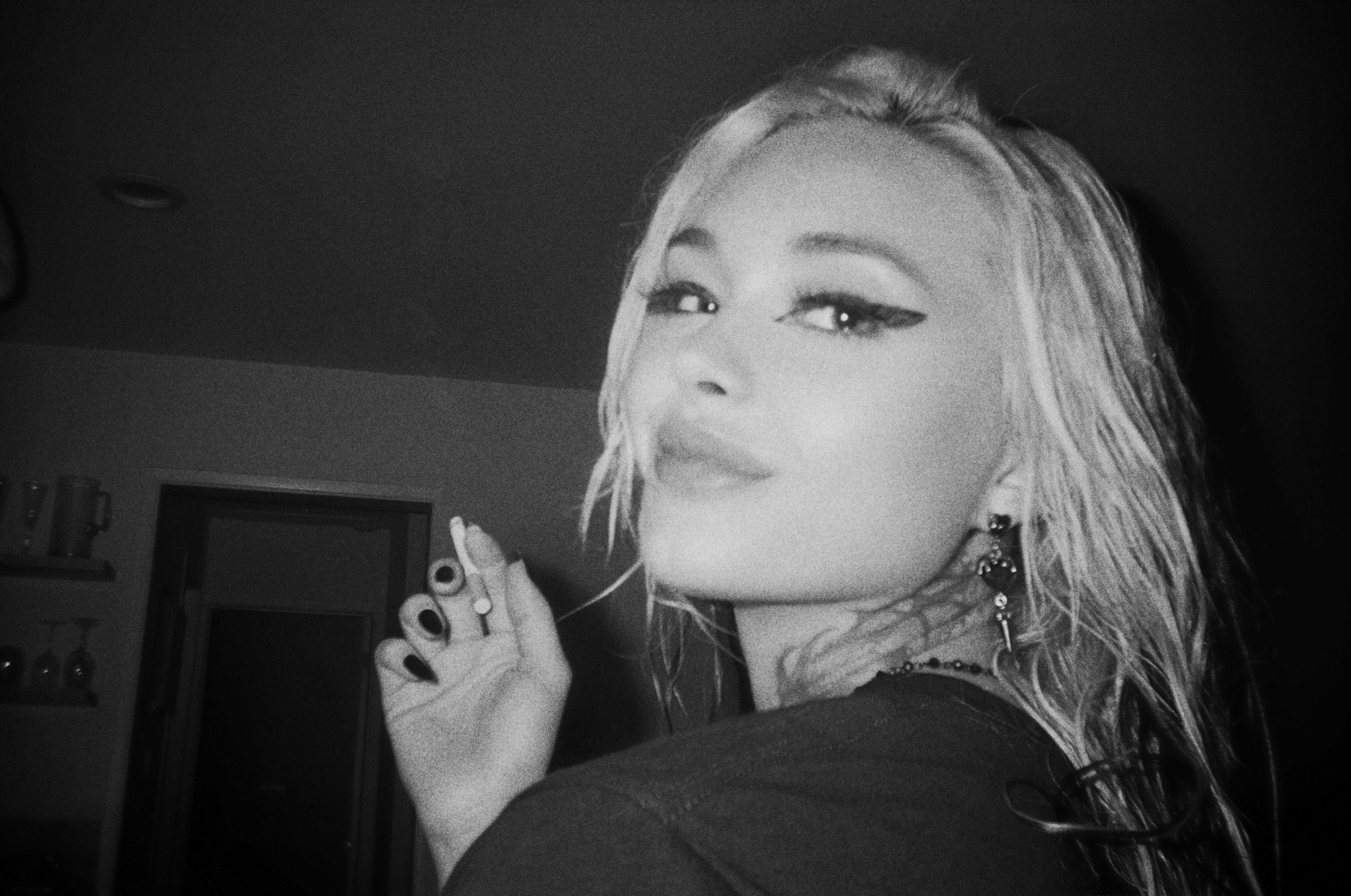 Violet Jane Releases Raw and Powerful New Single “But Do I Wanna”