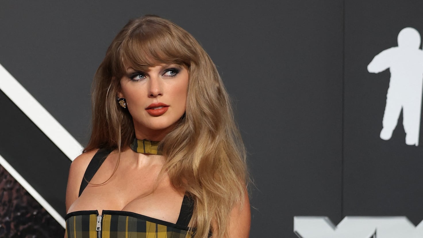 Saquon Barkley Defends Taylor Swift After Super Bowl Boos