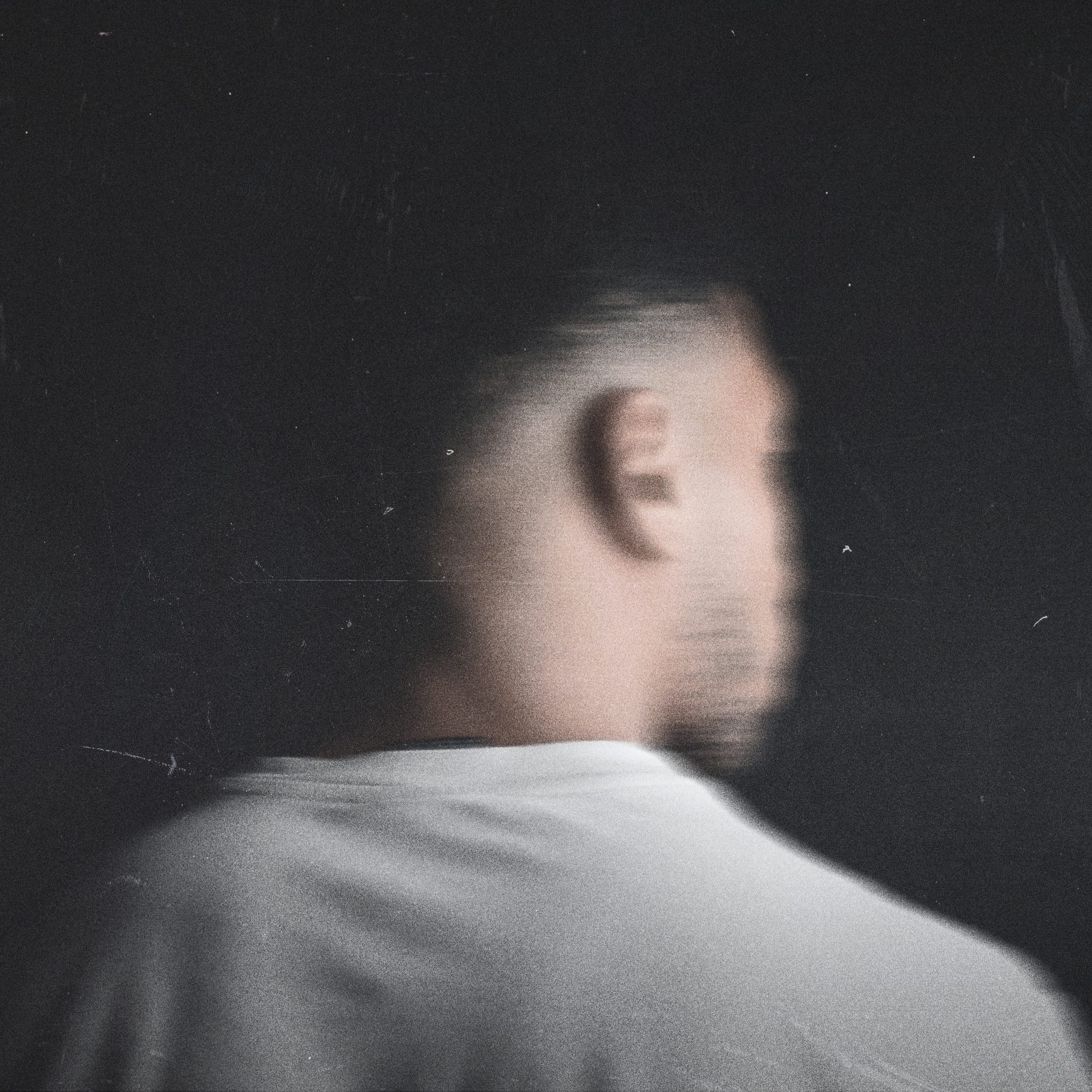 Rridah Unveils “Chiedi al Mare” An Emotional Journey