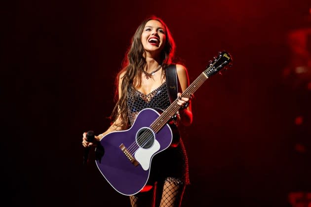 Olivia Rodrigo Rocks Out to Lorde’s ‘What Was That’ in Washington Square Park