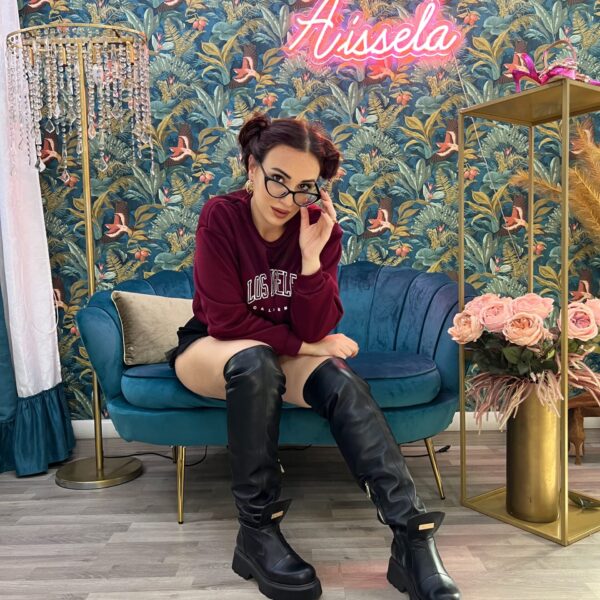 Aissela Announces Literary-Inspired Concept EP “Fosca” Set for June 8th Release