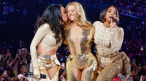 Beyoncé Reunites With Destiny’s Child During Final Cowboy Carter Show in Las Vegas