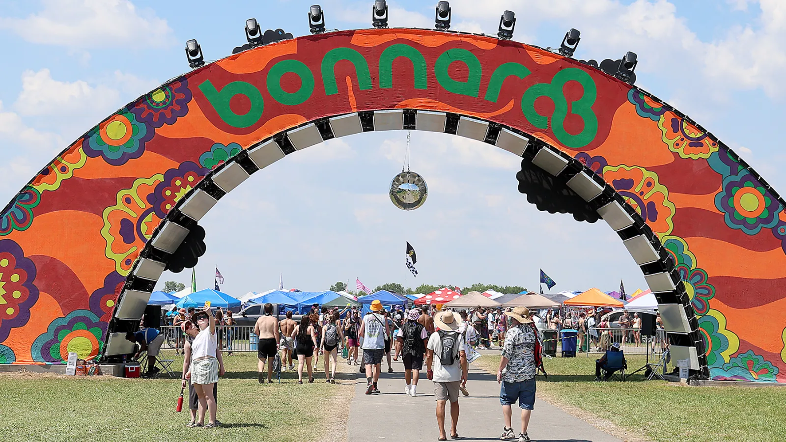 🎵 Bonnaroo Reveals 2026 Dates & Flooding-Proof Plans: “We’ve Been Taking Your Feedback to Heart” (UPDATED)
