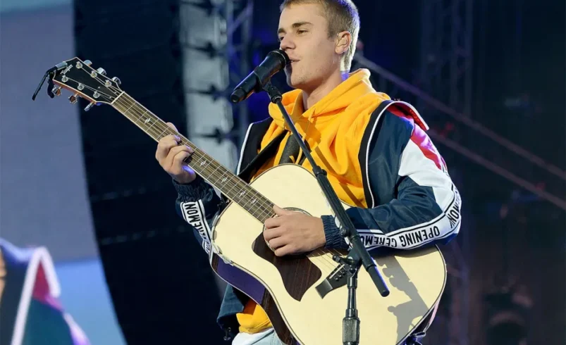 Justin Bieber Charts 16 Songs on Hot 100 From ‘Swag’ — And Ties This Legend for 10th-Most Top 10s