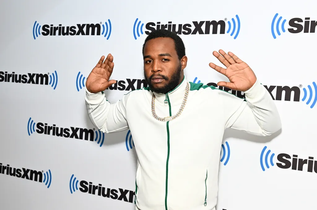 July Reggae/Dancehall Fresh Picks of the Month: Royal Blu, Cham, Shemmy J, Teejay & More