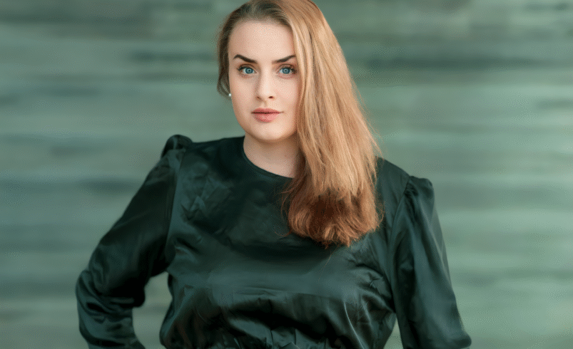 Sophia Bolinder Releases New Single “I Can Feel It” (feat. John Soul)