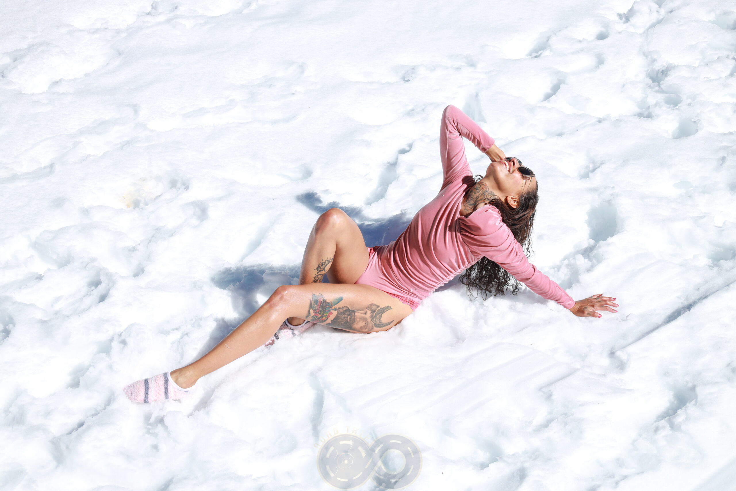 Tora Woloshin Flips the Script on the Holidays With New Single “Merry Holidays”