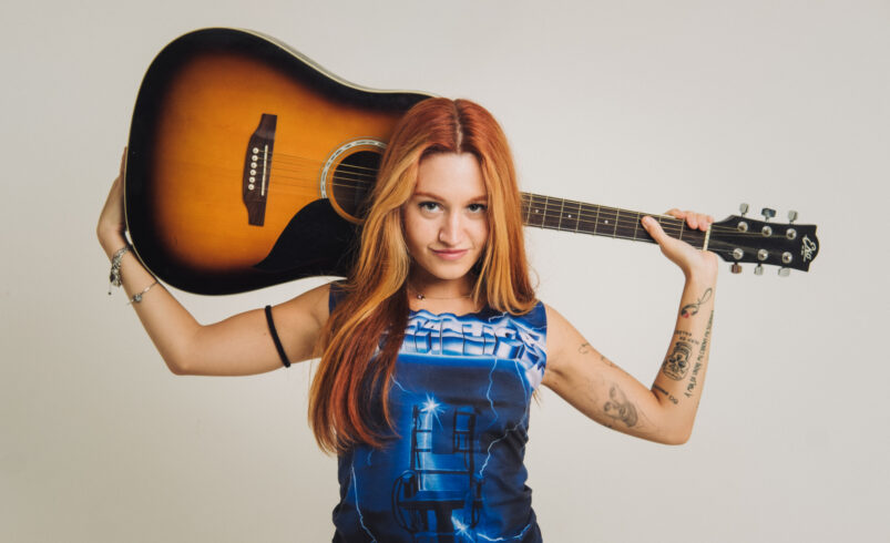 Aissela Returns With New Single “Oxazione” Aissela Returns With New Single “Oxazione”