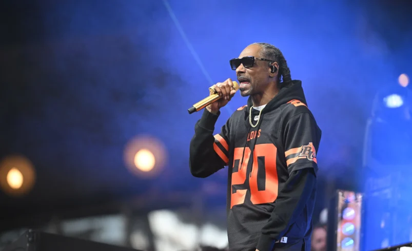 Merry Snoopmas! Snoop Dogg to Perform at Lions-Vikings NFL Christmas Gameday Live on Netflix