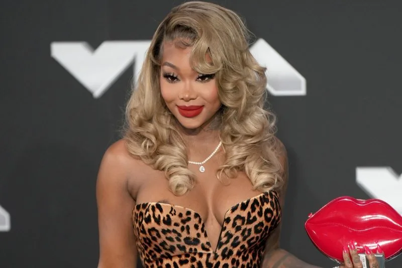 Summer Walker Announces Still Finally Over It Arena Tour: See the Dates