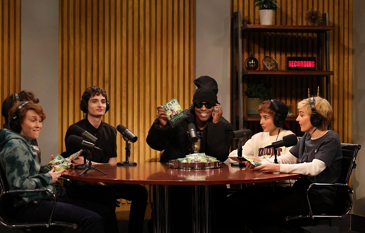 Sabrina Carpenter Returns to ‘SNL’ for ‘Snack Homiez’ Sketch With A$AP Rocky & Finn Wolfhard