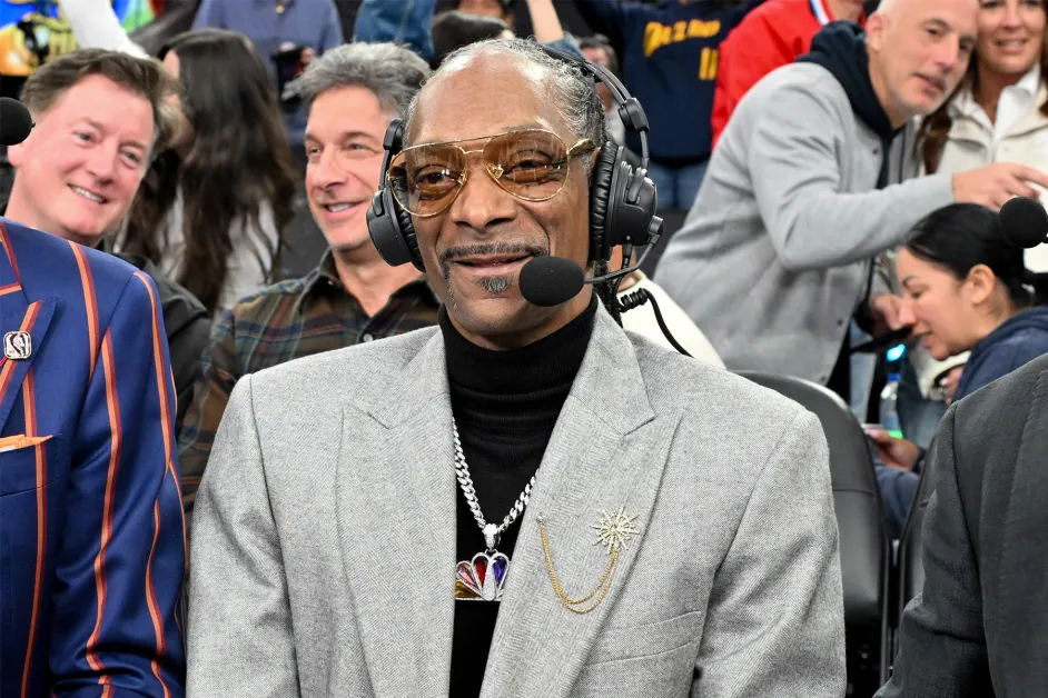 Watch Snoop Dogg Shine in NBA Broadcasting Debut With Warriors-Clippers Game: ‘Cookies & Cream’