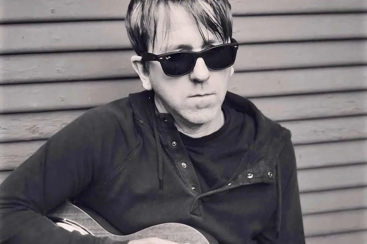 Greg Brown, Founding Guitarist of Cake & ‘The Distance’ Songwriter, Dies After ‘Brief Illness’