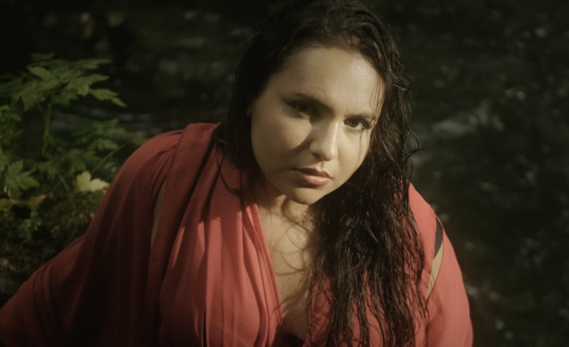 Serena Di Palma Reimagines Neapolitan Legend on New Single “Bella Mbriana”