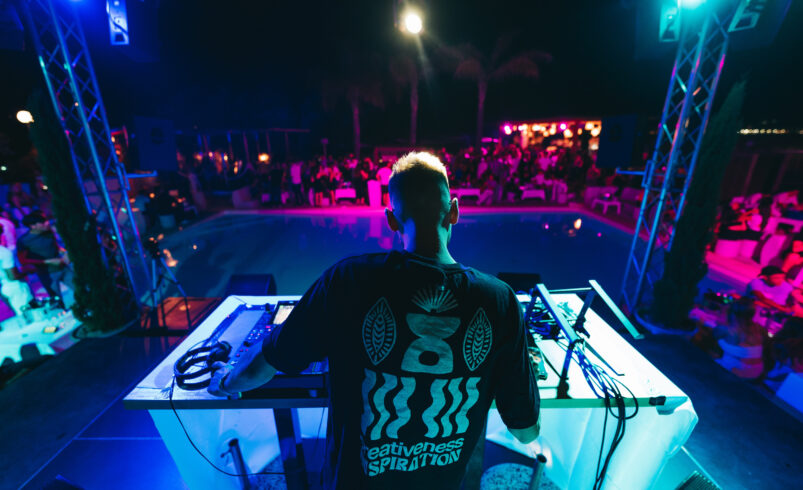 BAKIOO Captures Emotion With New Release “In This Moment”