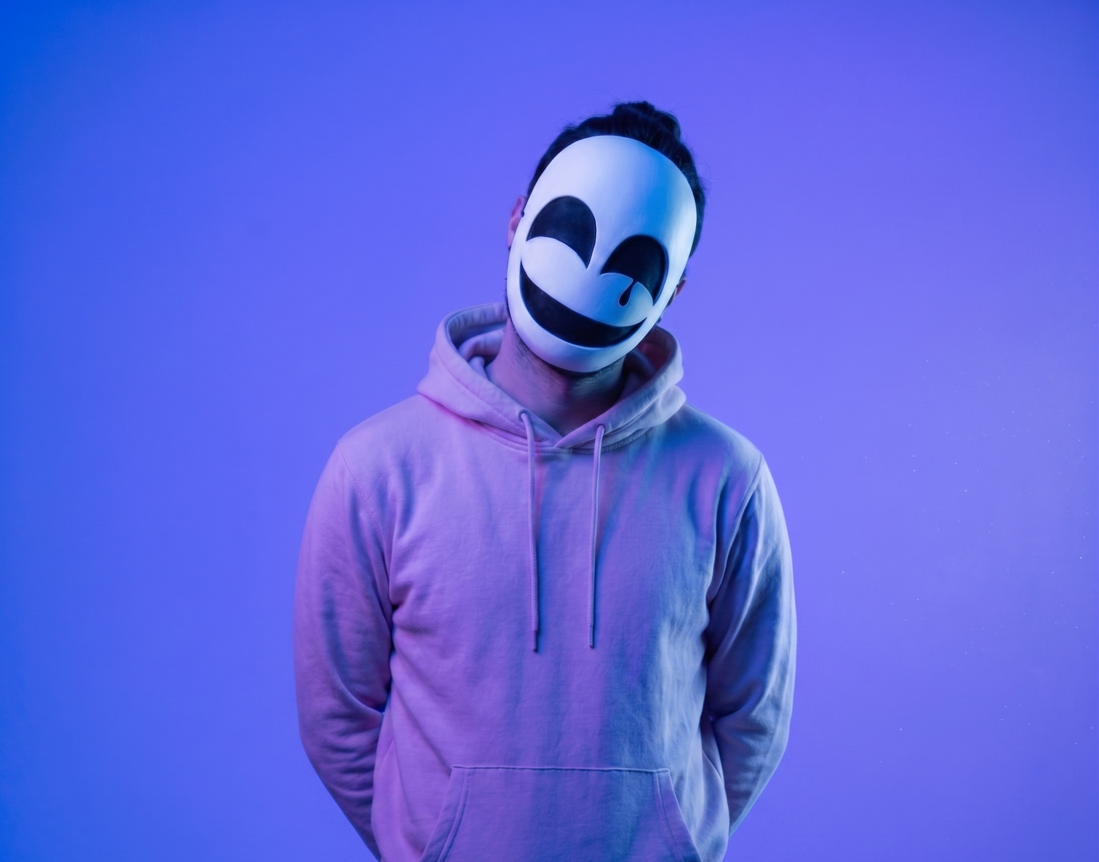 DJ Play House Releases Bold New Single “Stop Calling Me”