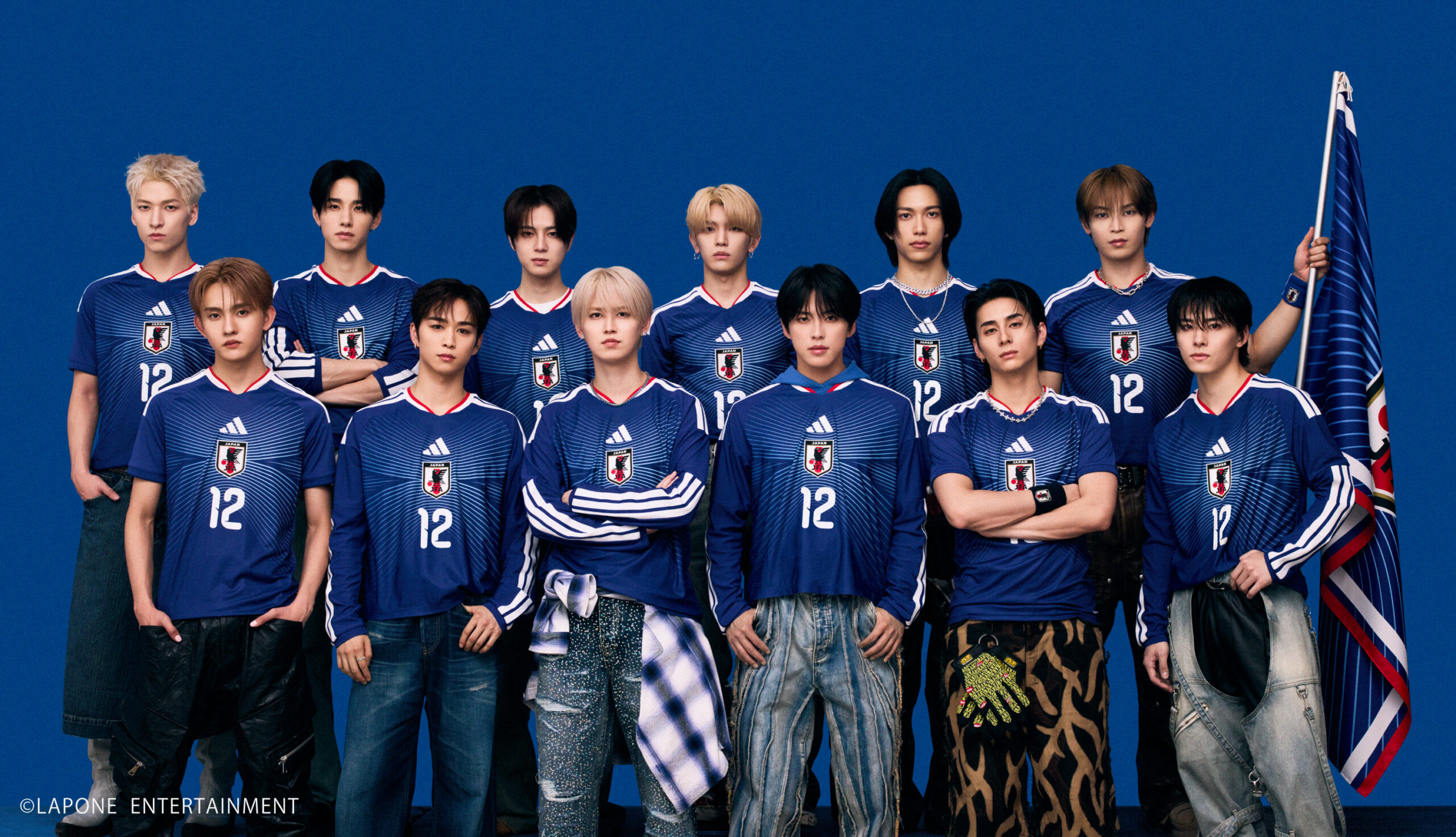 Ji Blue Ignites Stadium Energy With Explosive Anthem “景色”