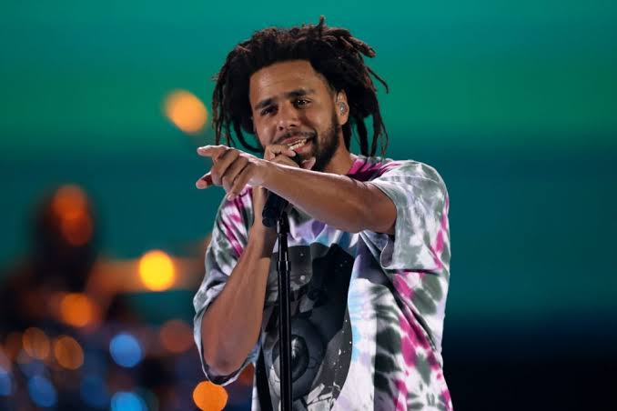 J. Cole Shocked After Bra Is Thrown Onstage During ‘Work Out’ Performance: ‘Gotta Cherish That Sh–‘