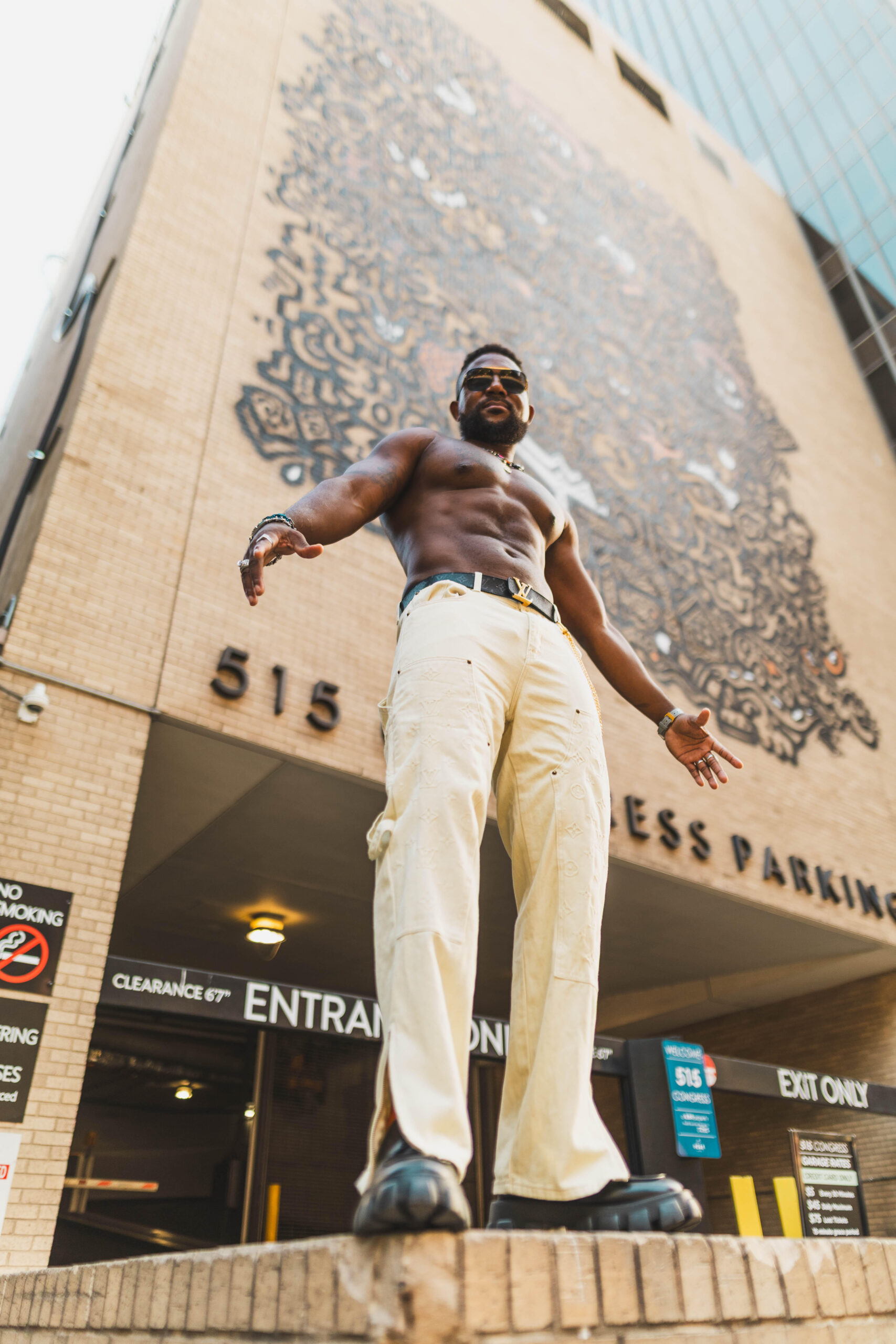 Pop Stunna Turns a Viral Grammy Moment into “Motion”