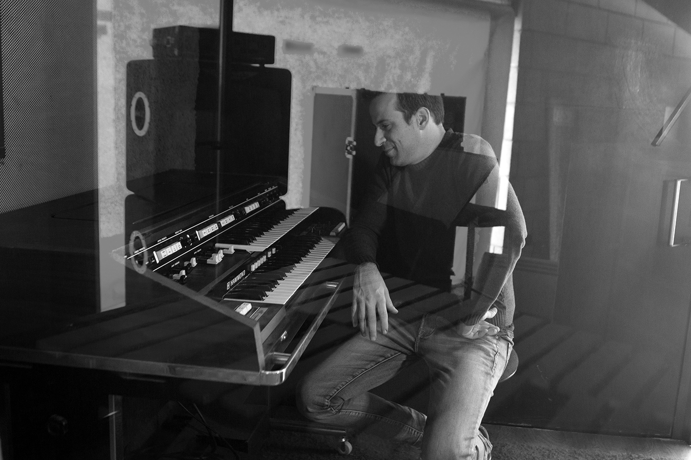 Richard Green Brings Classical Strings and Modern Influences Together on “Age of Dreams”