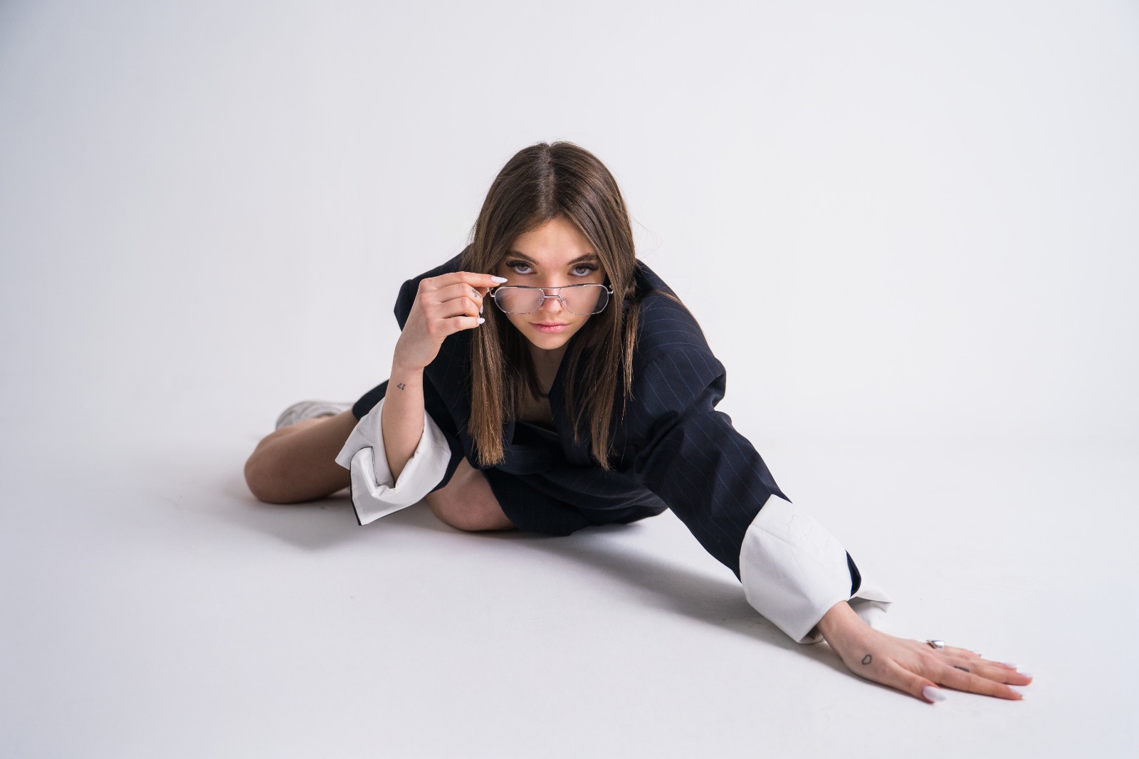 BIANCA Turns Social Blindness Into a Bold Statement on “Blind”
