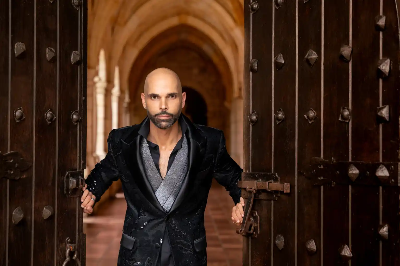 Gus Ormo Draws Listeners Into the Emotion of “Latidos”