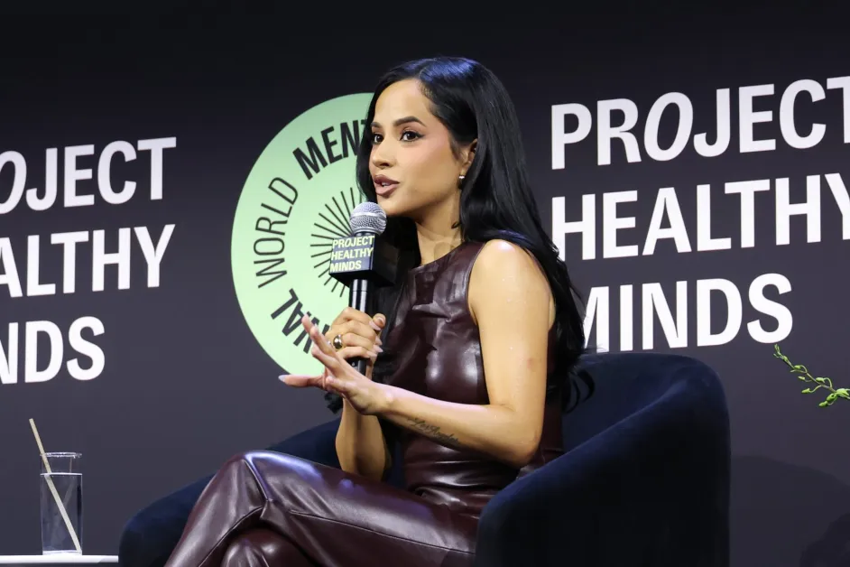 Becky G Brings World Mental Health Day Festival to a Powerful Close in NYC & More Uplifting Moments