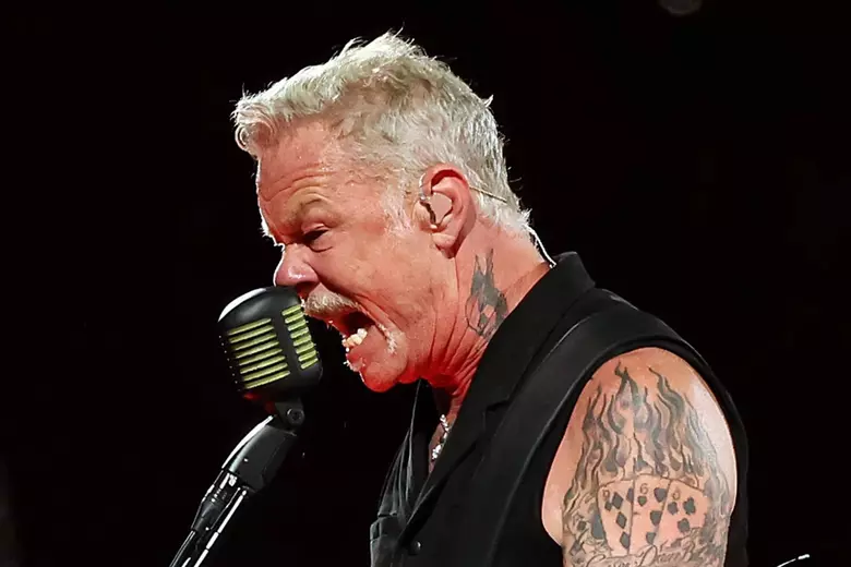 Metallica’s James Hetfield Has a Message for Entertainers Who Bring Their ‘Bullsh–‘ Agenda to the Stage