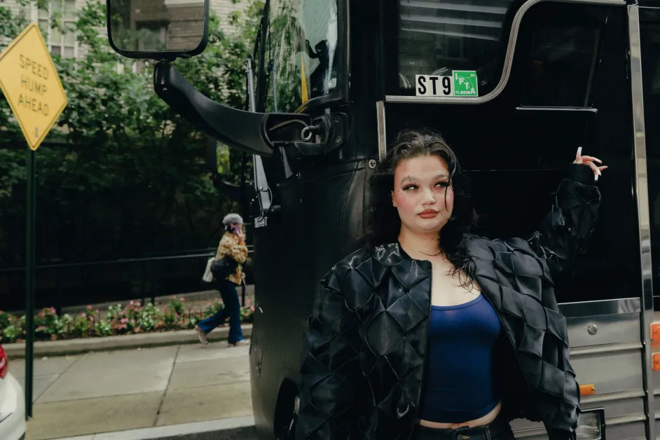 Lola Young Announces 2027 Everything Begins North American Tour